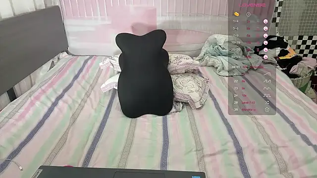 Lili-0521 webcam