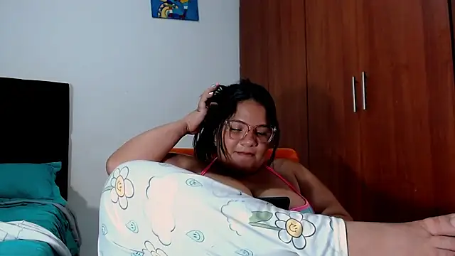 Van3orgasm4me webcam