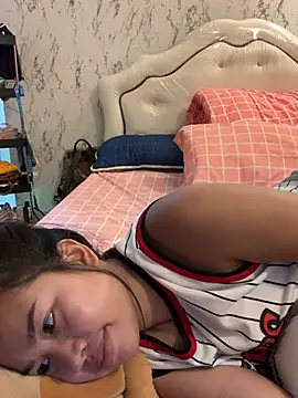 Ponthip webcam