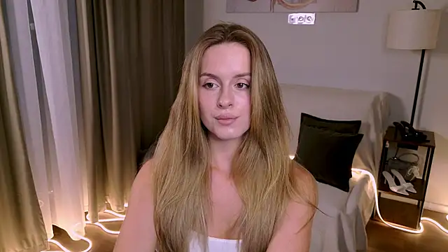 RozzitaBedberry webcam
