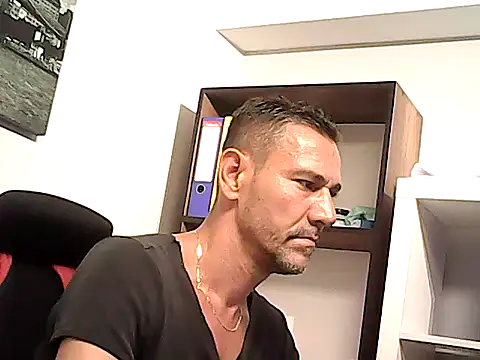 mastercharisma35 webcam