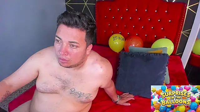 Saritaa_28 webcam