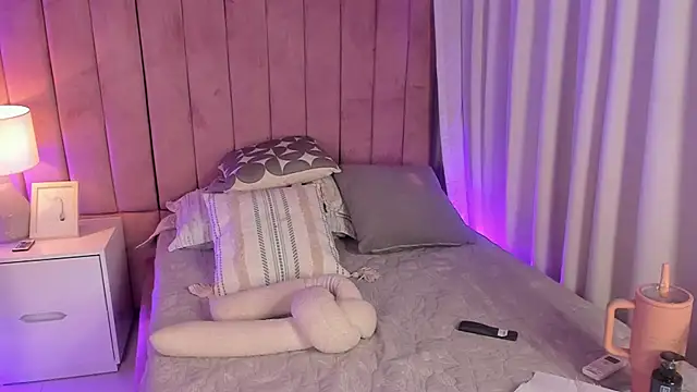 Elizabeth_rochee webcam