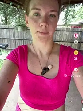 RoxyRedXO12