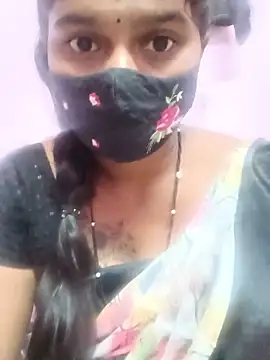 CuteDevilAnu live cam on StripChat