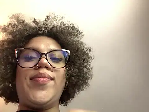QueenNuttCollector's Live Sex Cam Show
