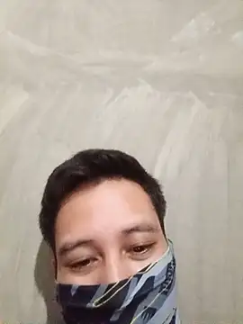 LungedTylenol webcam