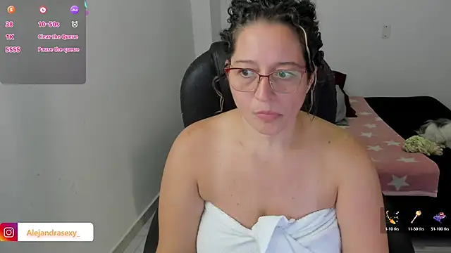 alejandra_milf_