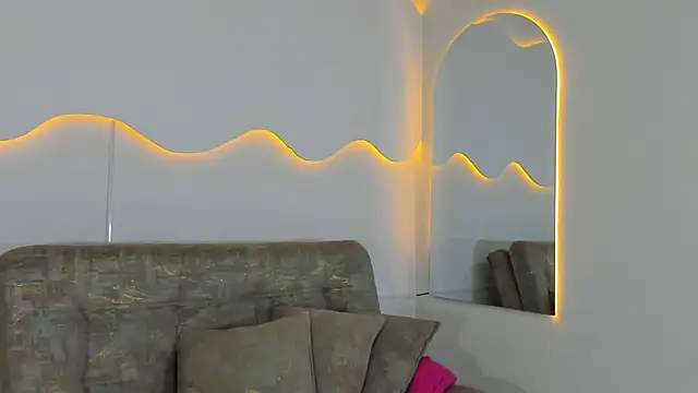ArohomLester_ webcam