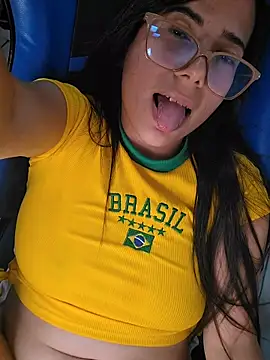 Rafaelayamazaki webcam