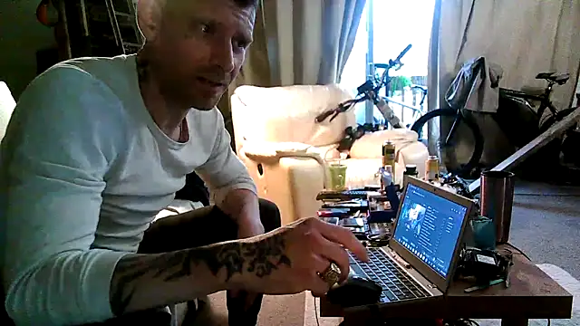 BIG_CHOPPA_747 webcam