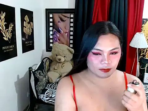 TSbrianaHugeCock webcam