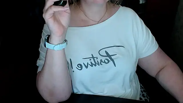 AlisaHot55 webcam