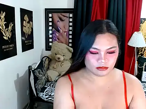 TSbrianaHugeCock webcam