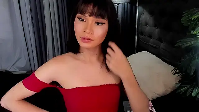 delightfulasianhugecock webcam