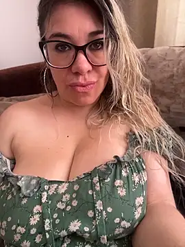 salomesweet13 webcam
