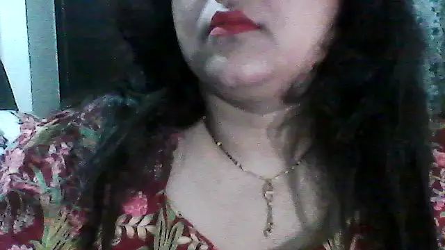 radhikkaa webcam