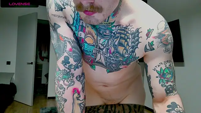 white_King9999 webcam