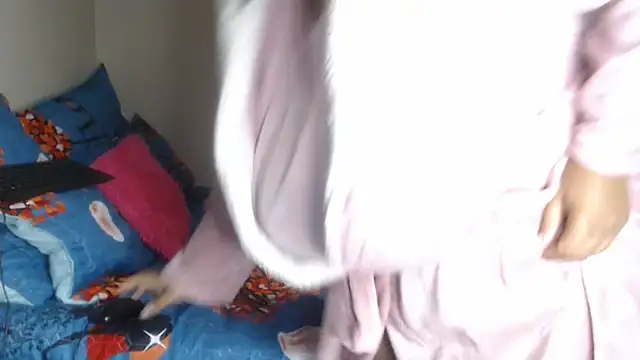PIXIEBITCHXXX26 webcam