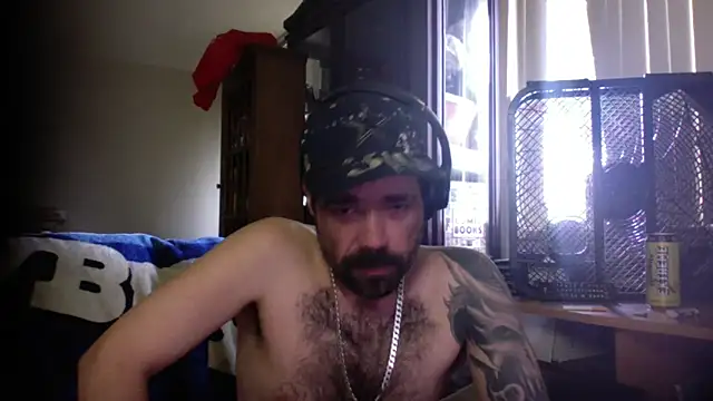 KinkyTOMan webcam