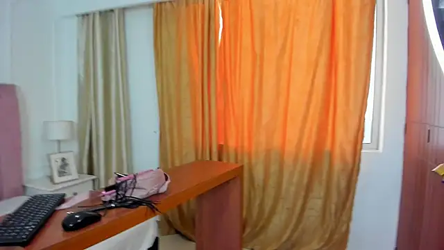 Alexa_fox669 webcam