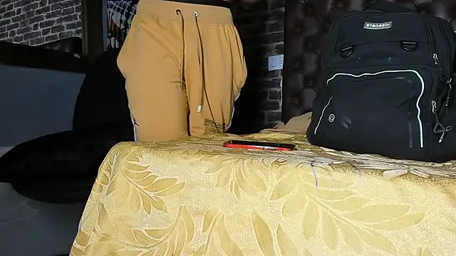 Daniel_huge22 webcam