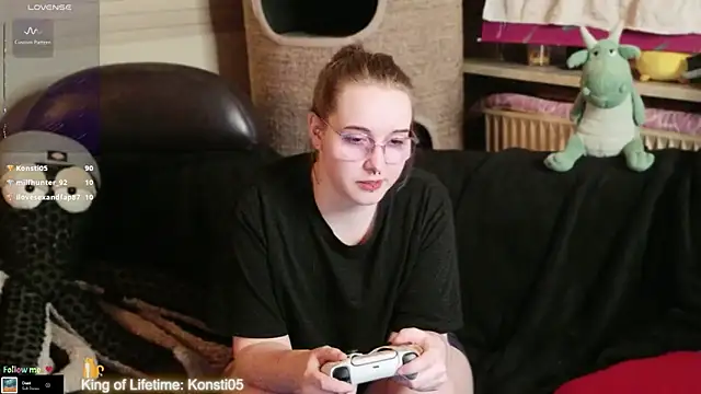 GamerGirl_Eve webcam