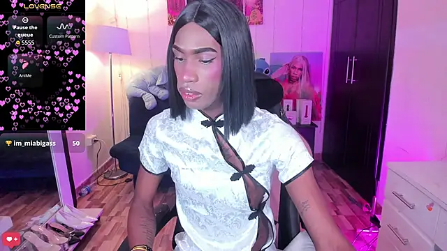 Watch Kendall_Gil live on EroticFlix - High definition streams