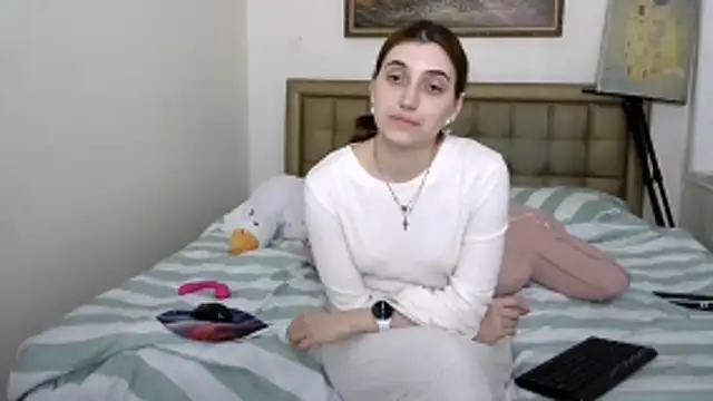 Watch Iren live on EroticFlix - High definition streams