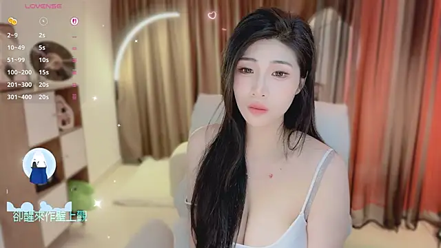 Watch Vaidurya-Yolo live on EroticFlix - High definition streams