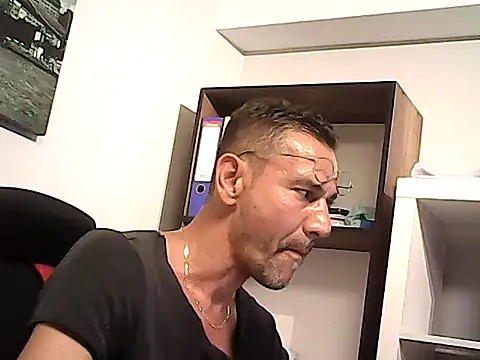 mastercharisma35 webcam