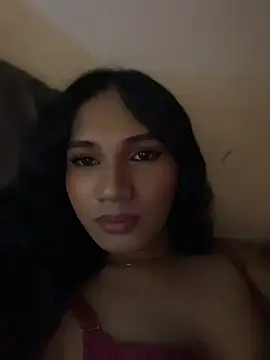 slutty_aki webcam