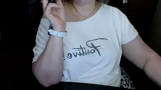 AlisaHot55 webcam