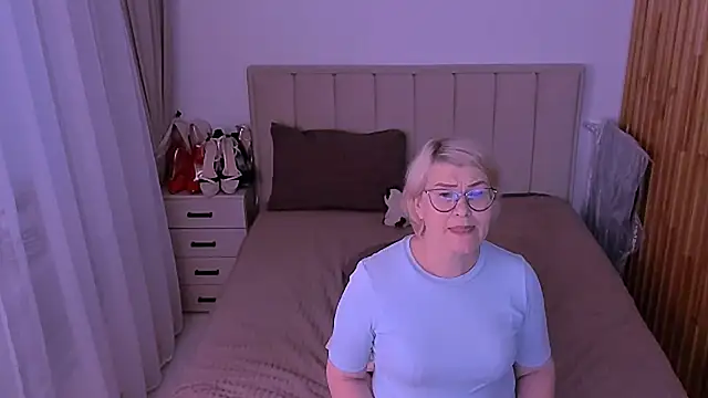 sabrinamacmarren - Sabrinamacmarren's free webcam - UK Sex Cams