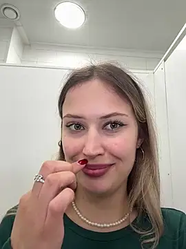 Watch blonde_exe live on EroticFlix - High definition streams