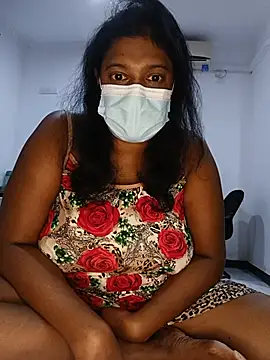 Watch Xbees_CT live on EroticFlix - High definition streams