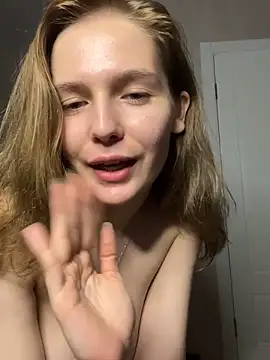 Watch Bamby_bump live on EroticFlix - High definition streams