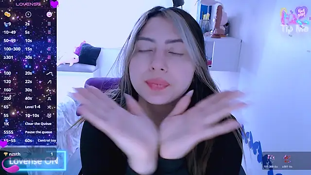 siddhixxx_592 webcam