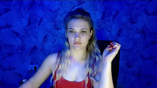 nika_gold1 webcam
