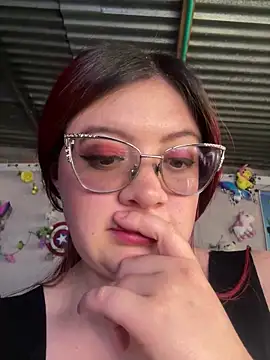 NinaGauther webcam