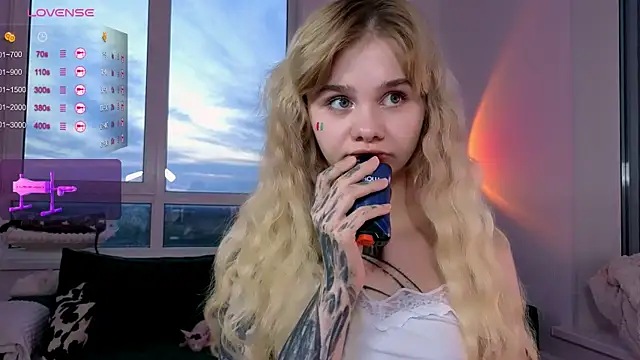Britney_Lynch webcam