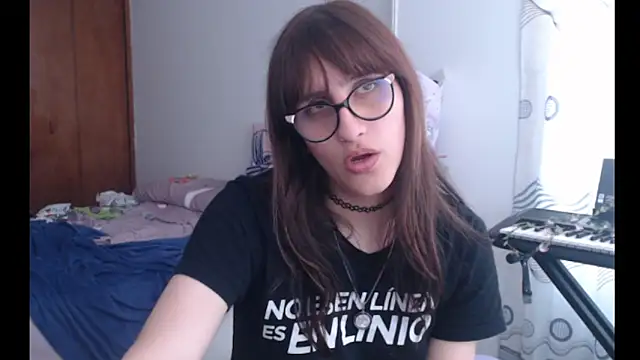 Alice_love29 webcam