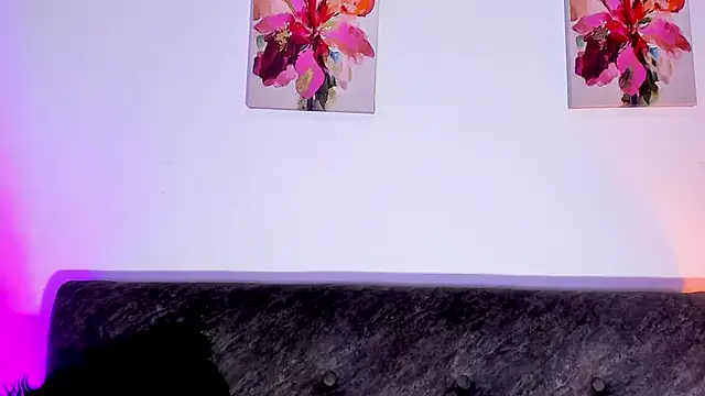 SagiraBelle webcam