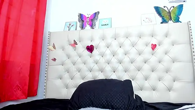 celena_wonder webcam