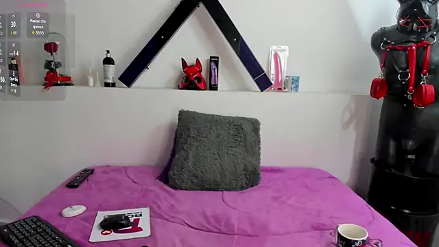 Miaa_kiss1 webcam