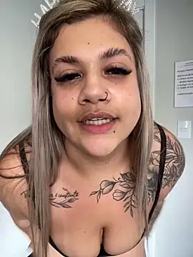 Watch kahreal live on EroticFlix - High definition streams