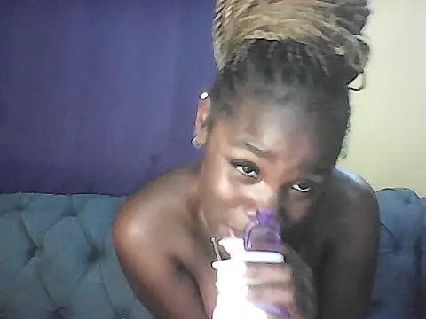 Hott_tash webcam