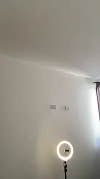 _jamesleandros1 webcam