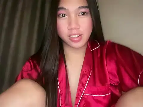 Watch kat_mire live on EroticFlix - High definition streams
