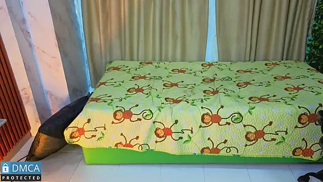 nena_cupcake_ webcam